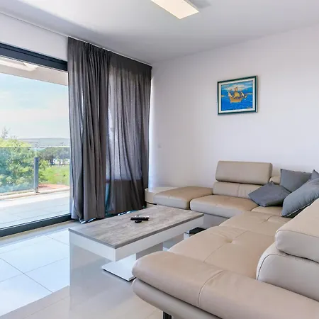 Anabel Apartment Medulin Exterior photo